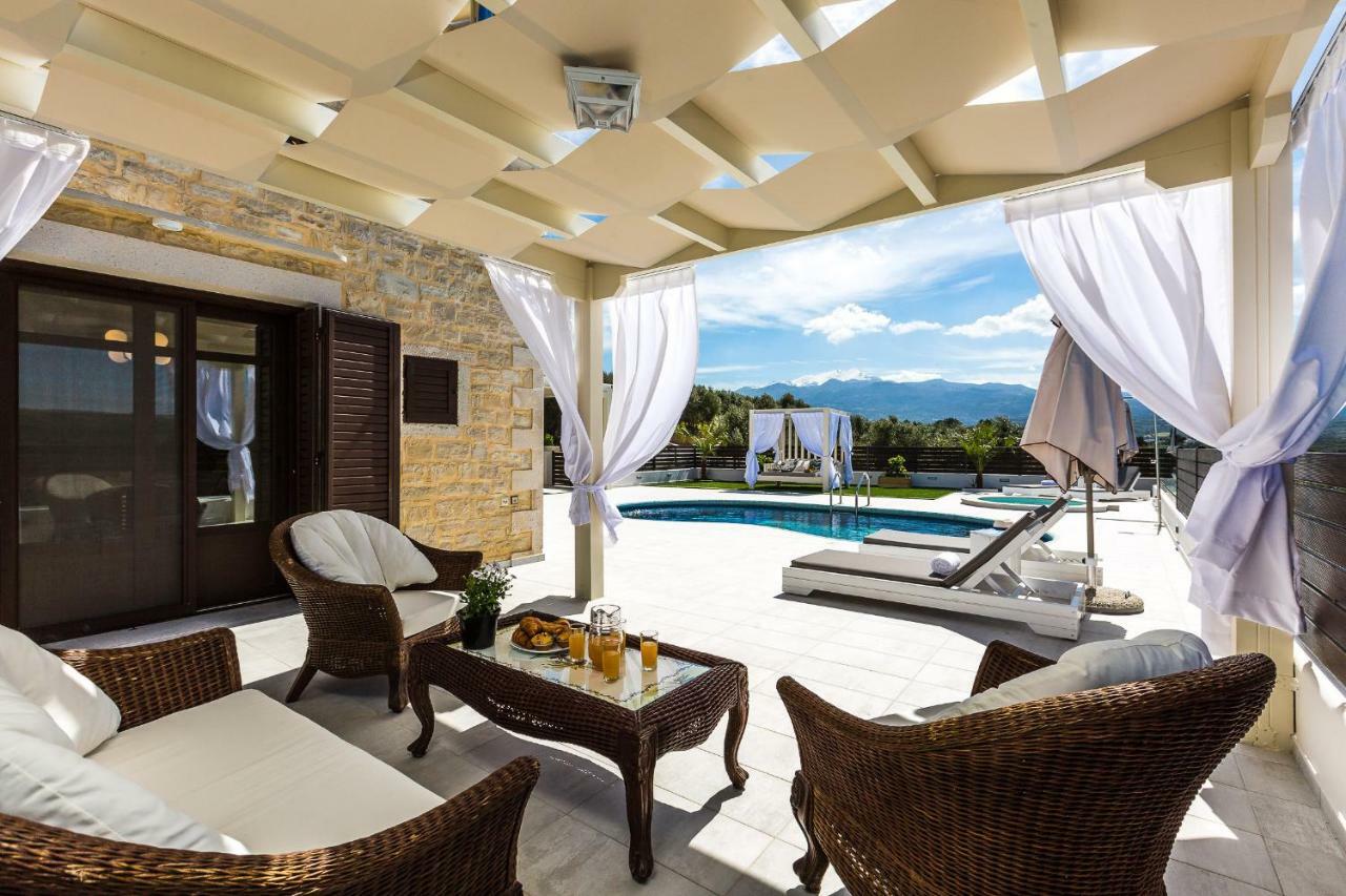 Caramel Villa, elegant escape, By ThinkVilla Pánormos Exterior foto